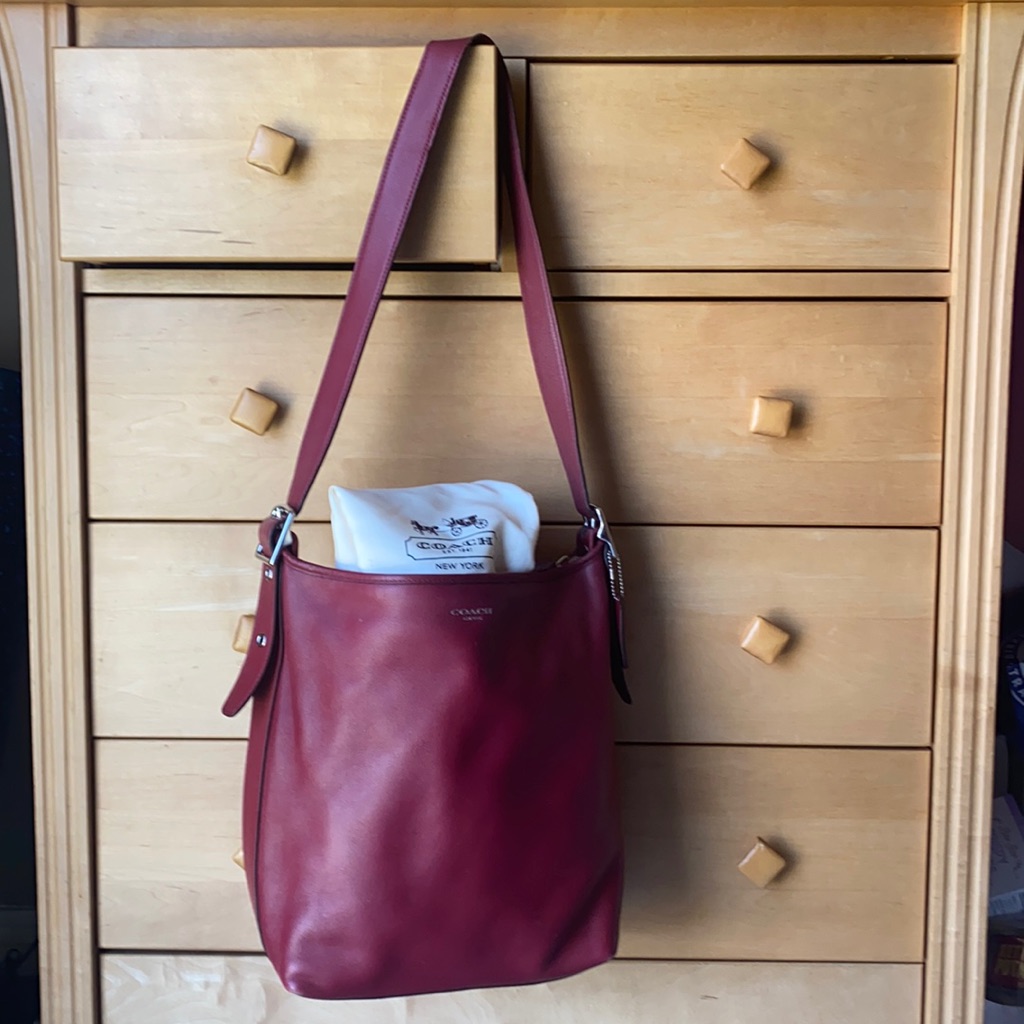 Coach Updated “Classic”Red Bucket Bag